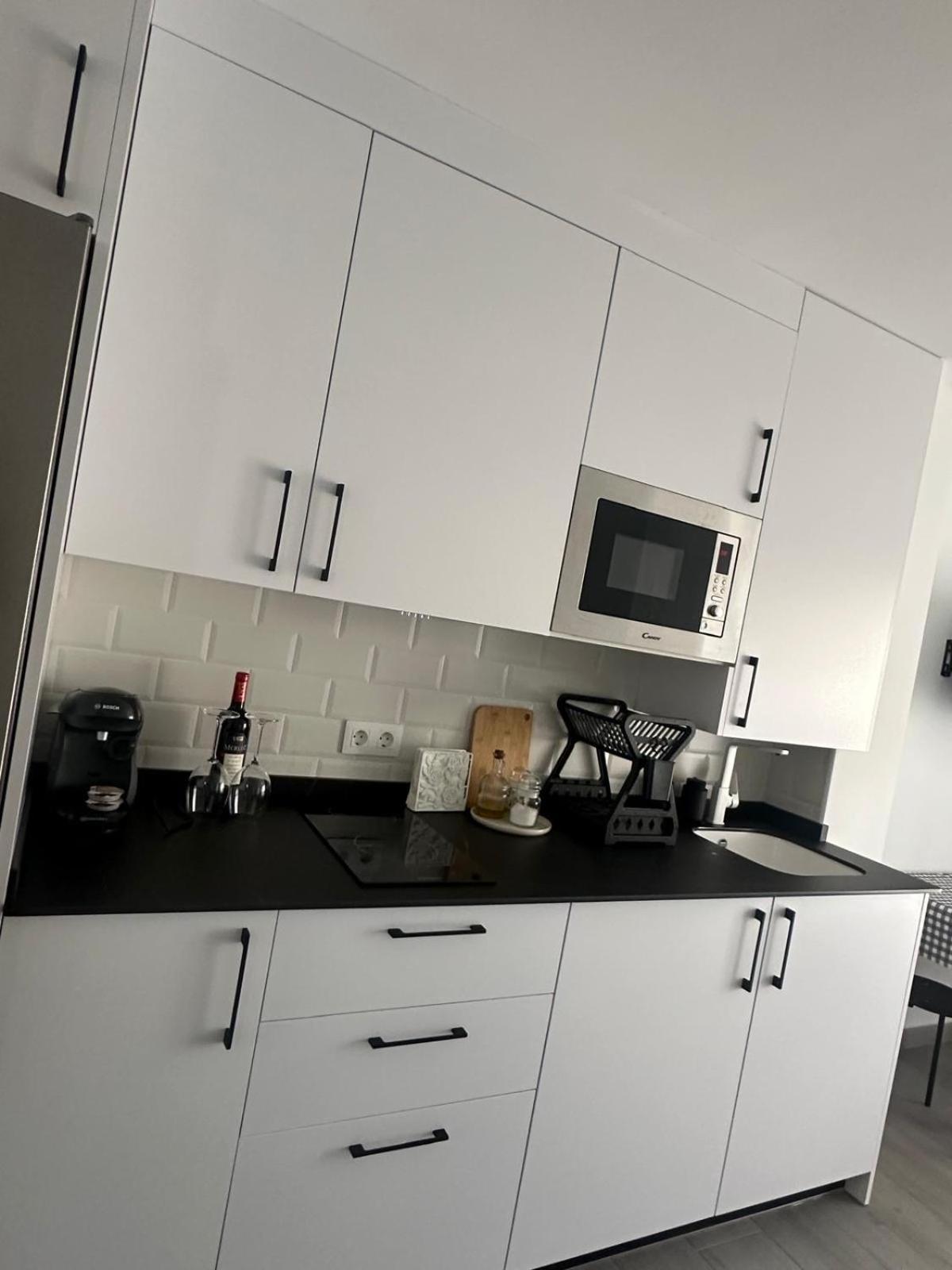 Apartamento Maui Beach En El Palo Málaga Dış mekan fotoğraf