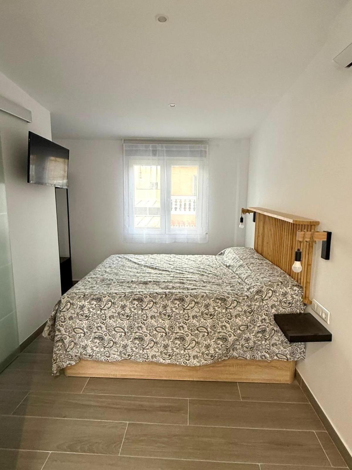 Apartamento Maui Beach En El Palo Málaga Dış mekan fotoğraf
